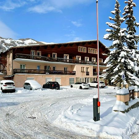 Vars, Appart Spacieux Renove 4 Couchages Dans Chalet Вар Экстерьер фото